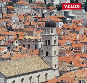 6935_historicas brosiura