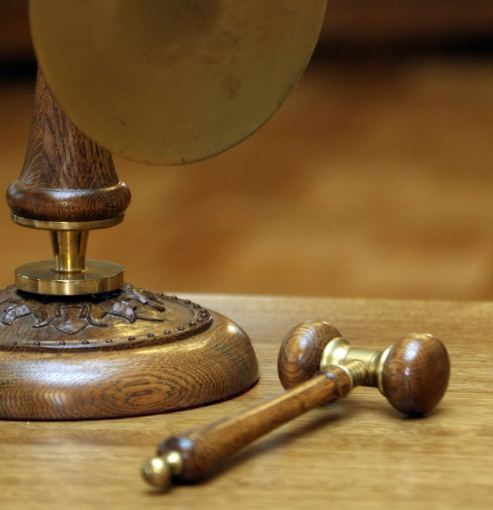 e559_gongas-5283a39c866d5