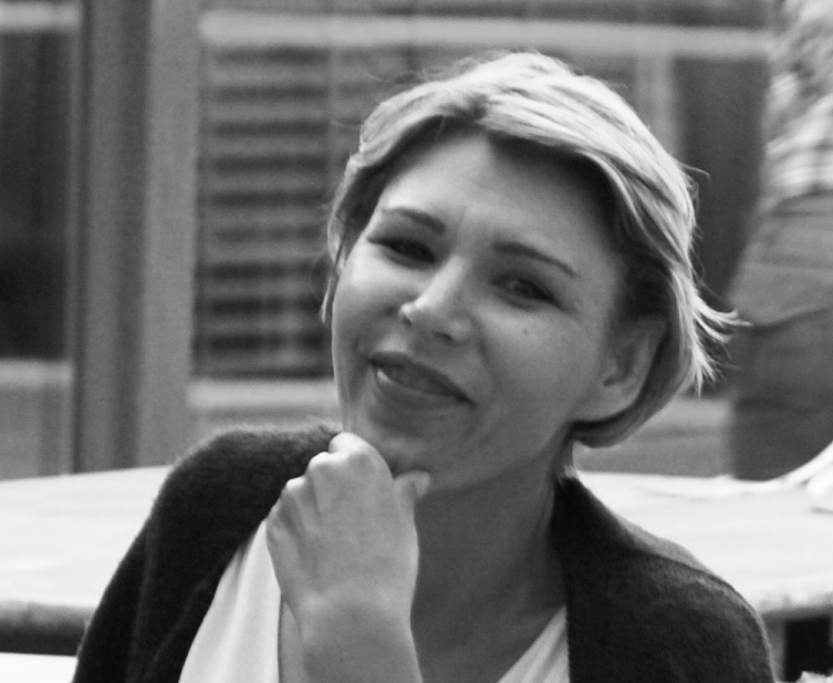 432f_E_retkiene_j_b_foto