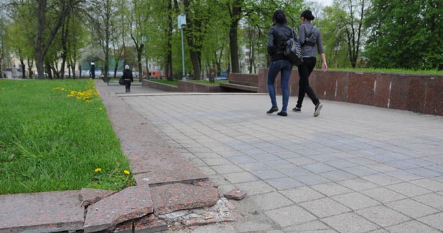 8cbf_miesto-koncepcijoje---breznevines-kompozicijos2